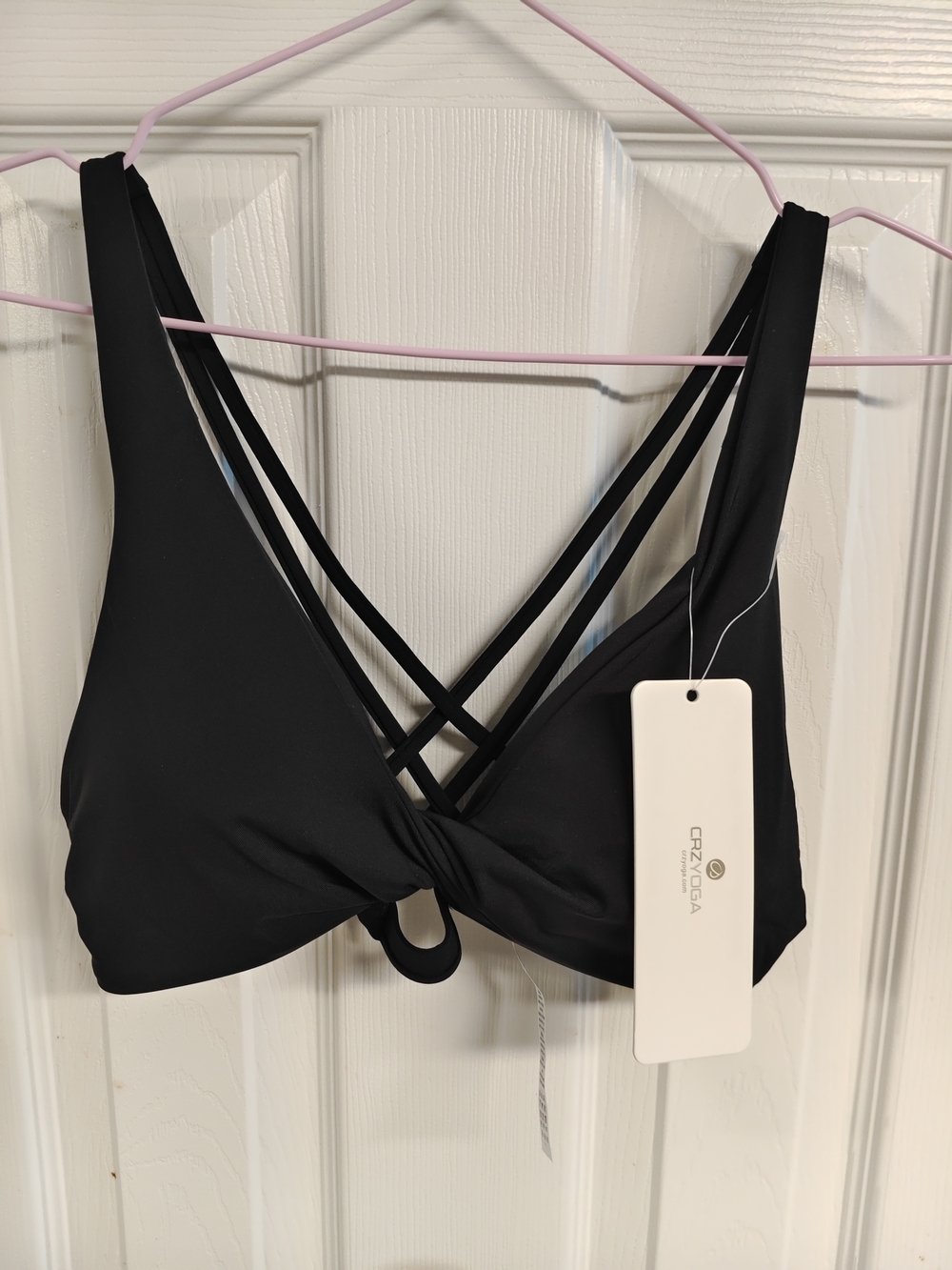 CRZ YOGA Black Knot Front Strappy Sports Bra